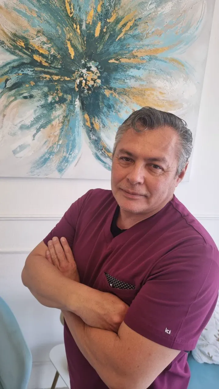 Dr. Alejandro Brito